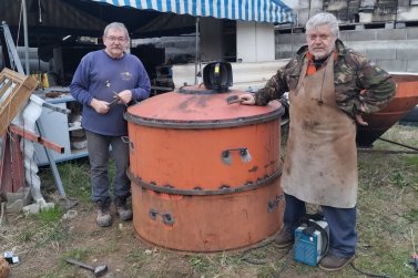 Au Regrelh Occitan, lei Carboniers son tanben Pairoliers