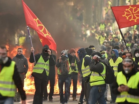 Las vilas de l'estat francés que mai sostenon los Gilets Jaunes son Bordeu, Marselha, Montpelhièr, Niça e Tolosa