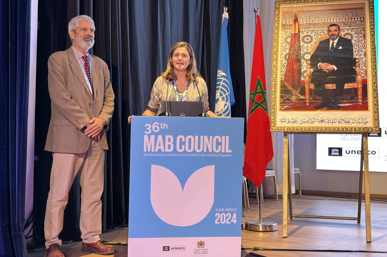 Era sindica d’Aran a participat ena ceremònia d’autrejament en Agadir (Marròc) pendent era 36u edicion deth Conselh Internacionau de Coordinacion dera UNESCO tath programa “Òme e biosfèra”