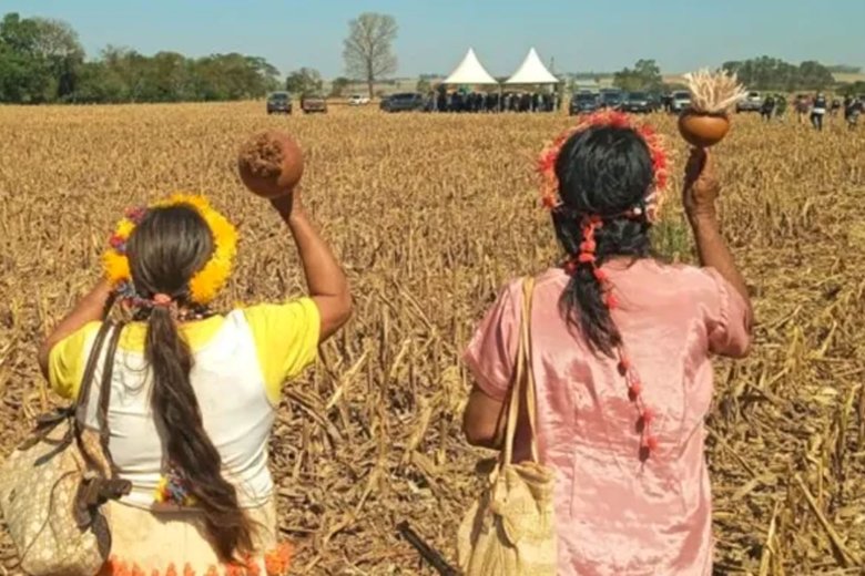 Lo pòble indigèna Guaraní Kaiowá fa tornarmai una crida al Mond per sa subrevivença