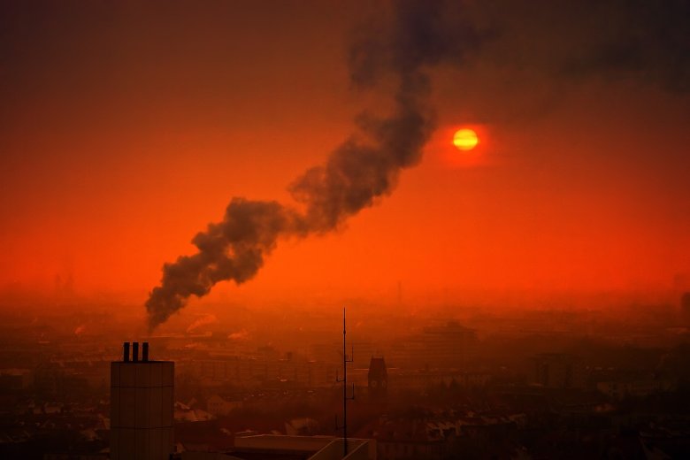 La pollucion de l’aire, responsabla de milièrs de malautiás cada annada