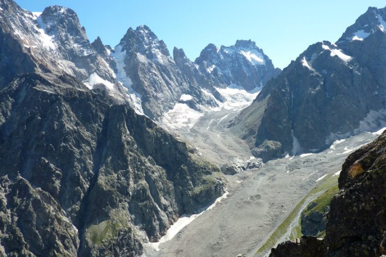 Glacièr Negre, als Escrinhs.